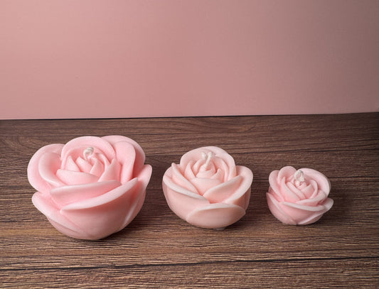 candele a rosa in tre misure
