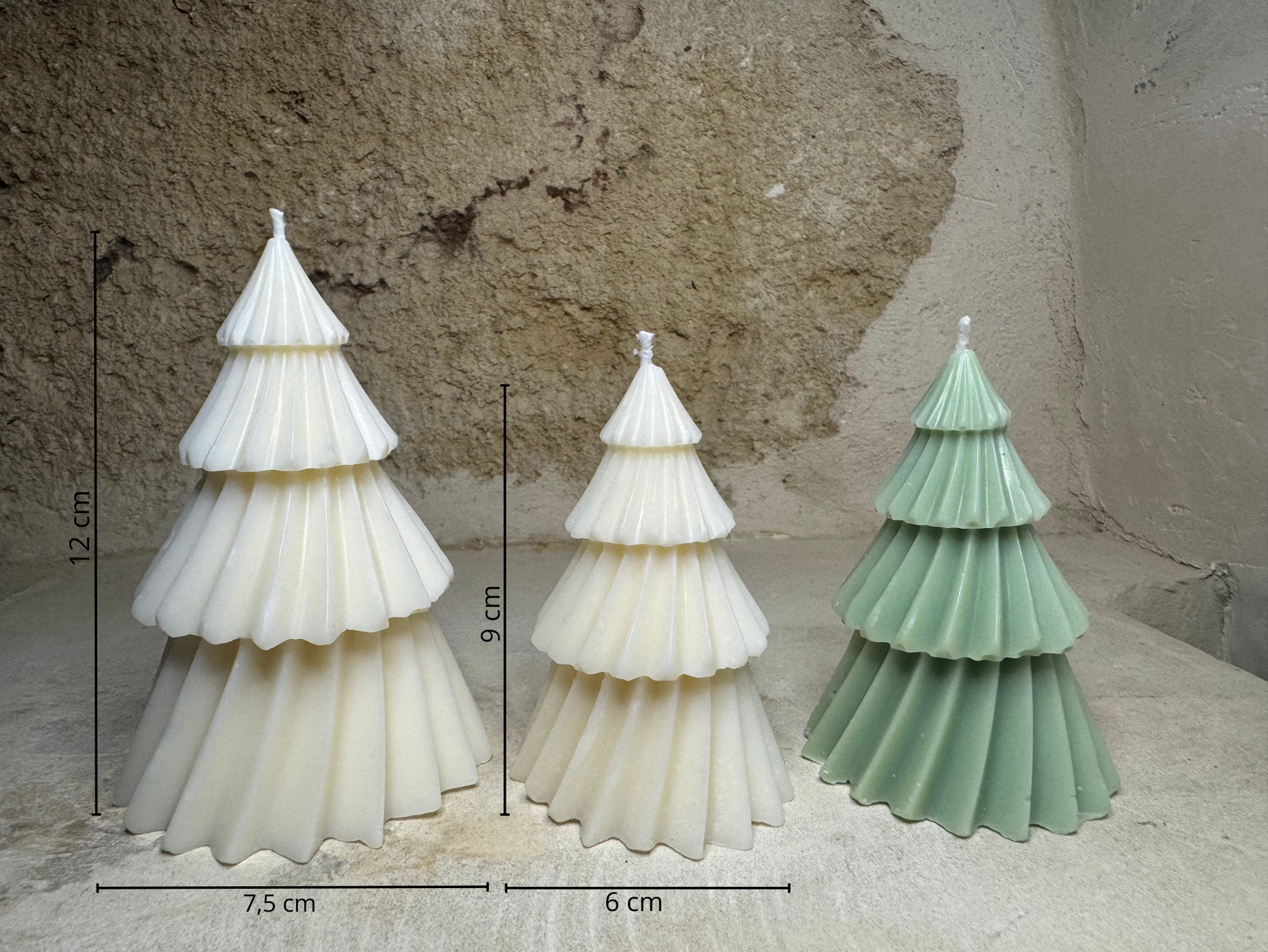 candele profumate a forma di alberi di natale