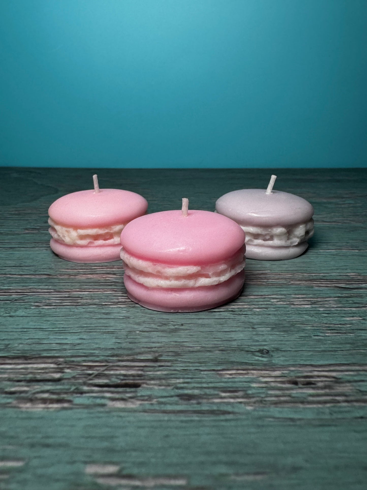bomboniere candele macarons colorate e profumate