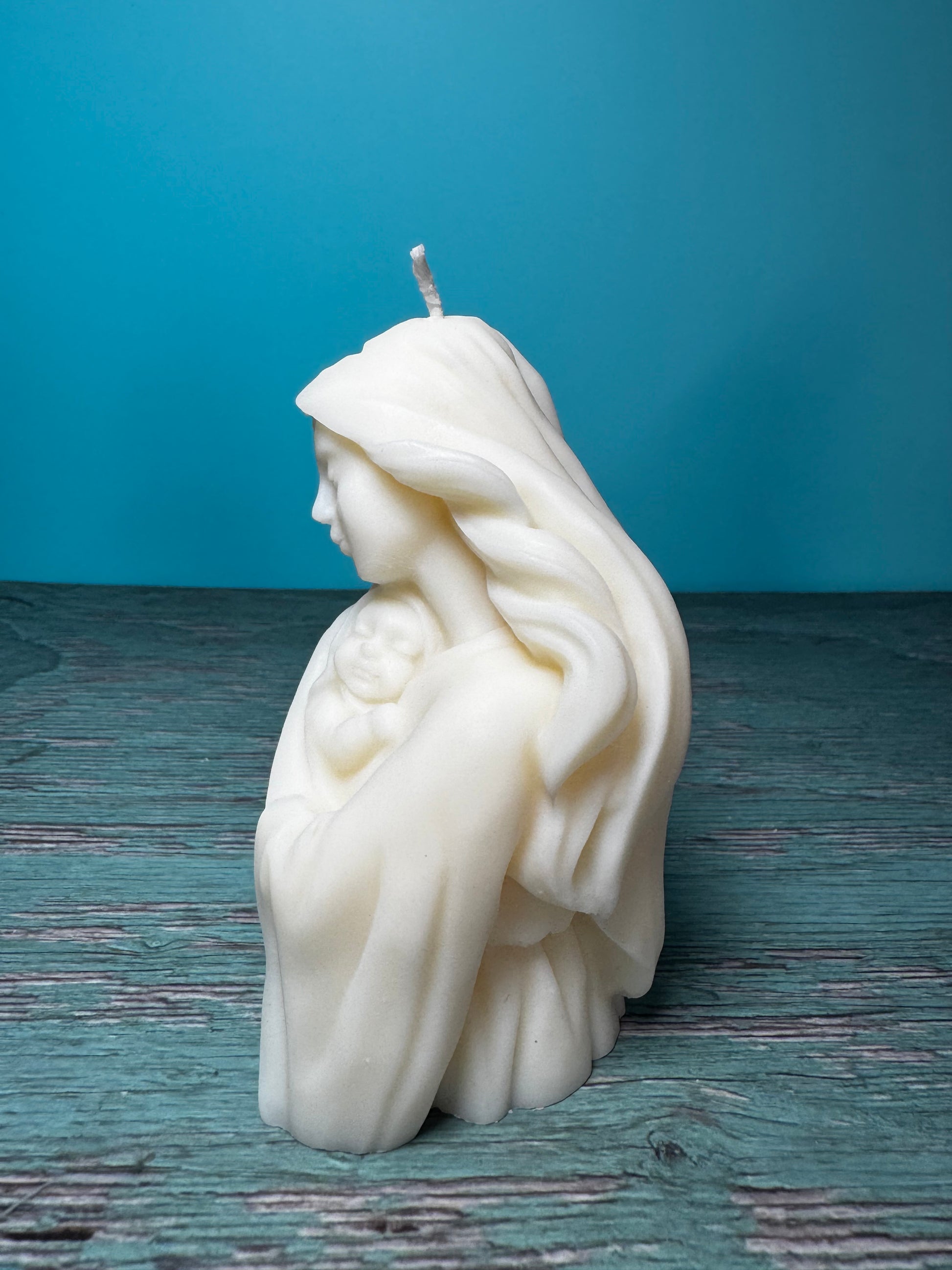 profilo candela madonna con gesù bambino di colore bianco in cera di soia